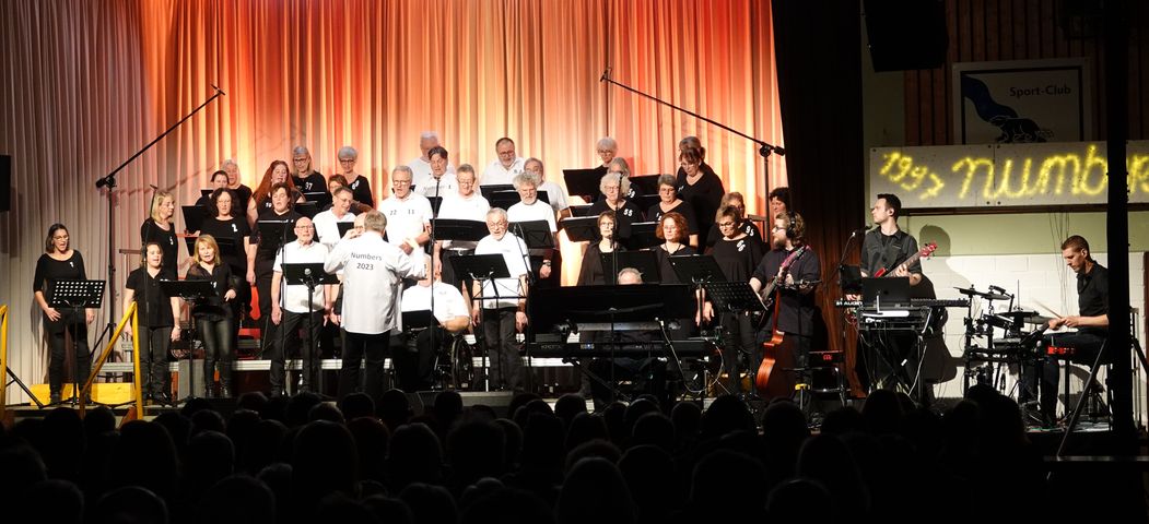 Foto Bhne Benefizkonzert.jpg